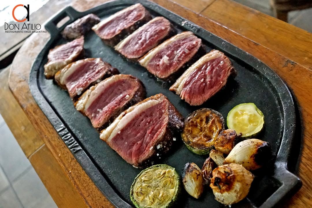 Imagen relacionada con "La Experiencia de la Parrillada Mixta: Un Festín de Sabores"